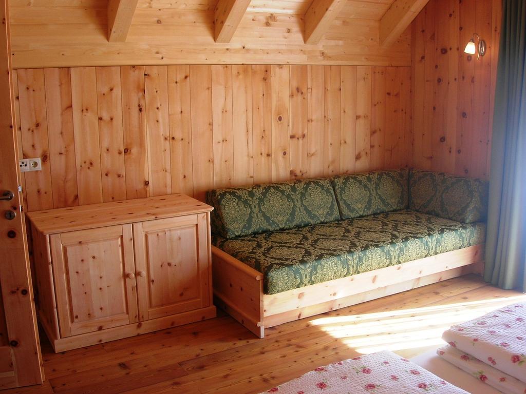 Appartments Helvetia Виллабасса Номер фото