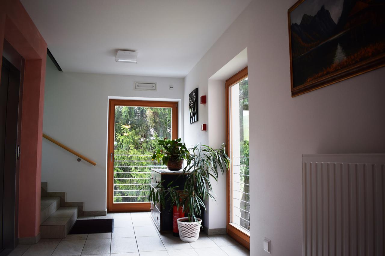 Appartments Helvetia Виллабасса Экстерьер фото
