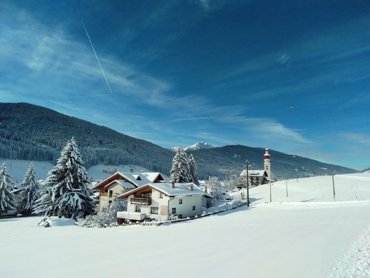 Appartments Helvetia Виллабасса Экстерьер фото